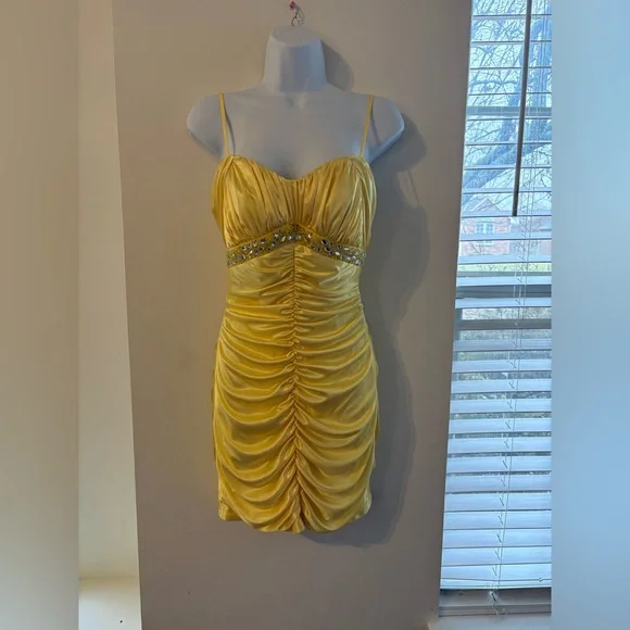 Windsor Strapless Yellow Dress with Embellishments - Picture 2 of 10